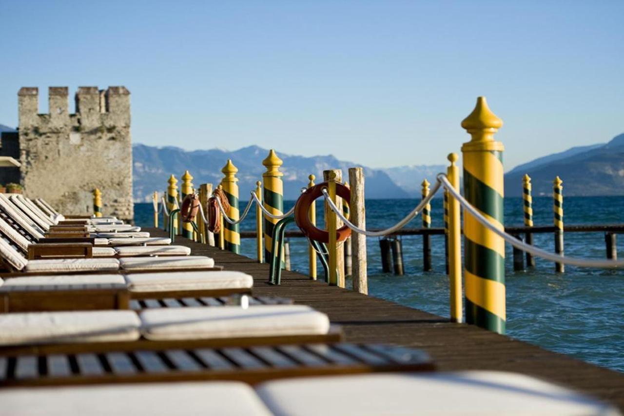 Grand Hotel Terme Sirmione Eksteriør billede The Lakefront